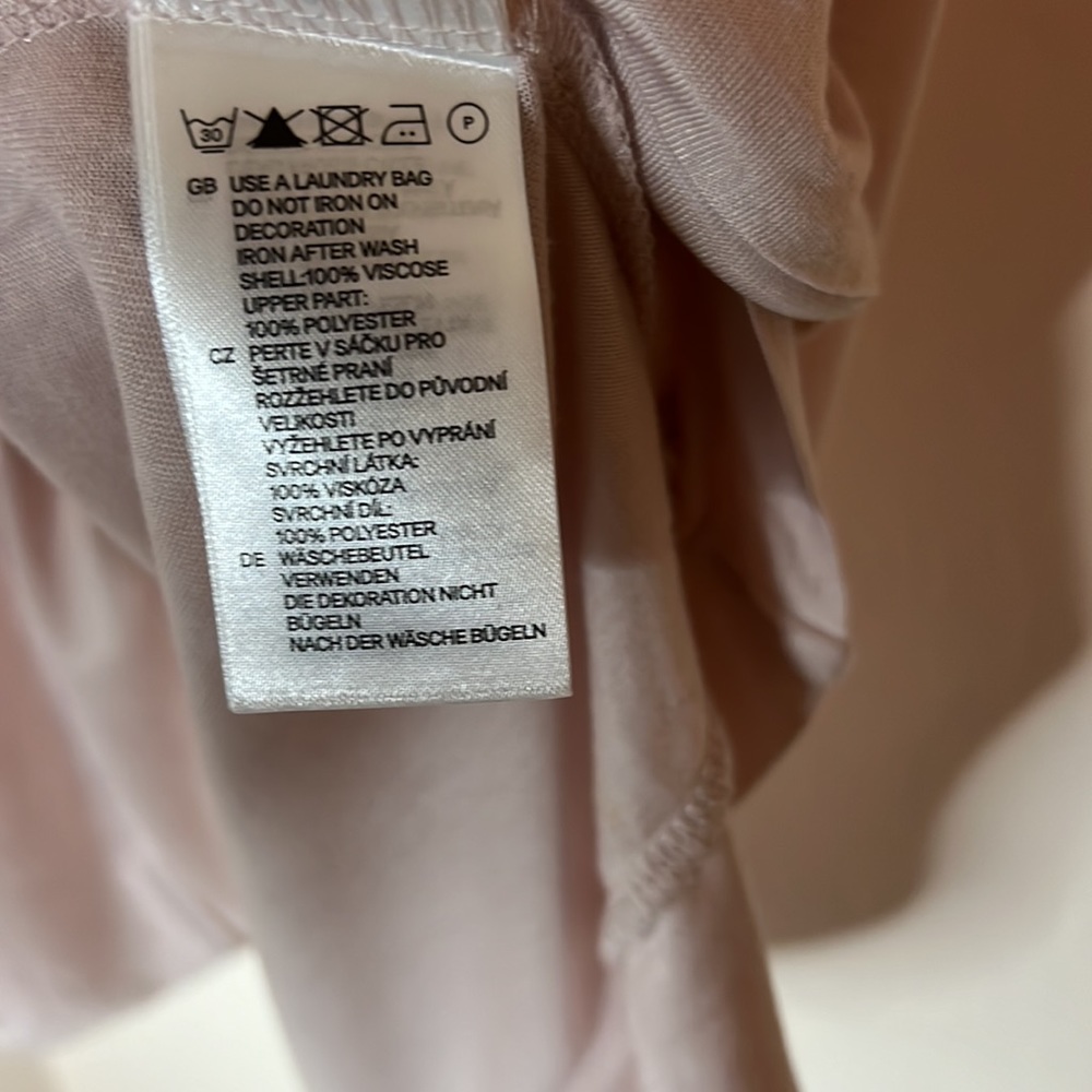 H&M blouse - Picture 7 of 9